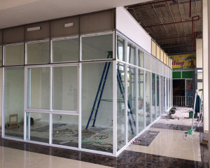 Xưởng sản xuất gia công lắp đặt nhôm kính tại Quận 11