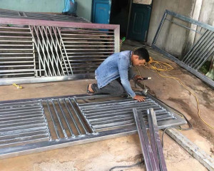 Sửa cửa sắt Củ Chi, gọi thợ hàn cửa sắt theo yêu cầu