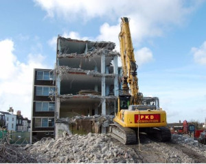 Đập Phá, Tháo Dỡ Công Trình Tại Tân An Trọn Gói