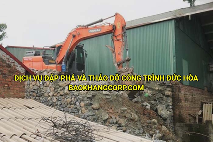 Dịch vụ đập phá và tháo dỡ công trình Đức Hòa
